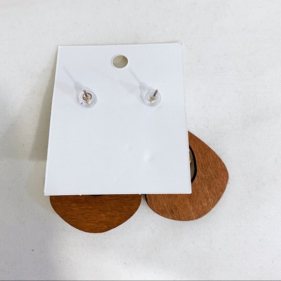 🎀 NEW • Brown & Golden Wood Boho Dangle Earrings - Picture 3 of 5